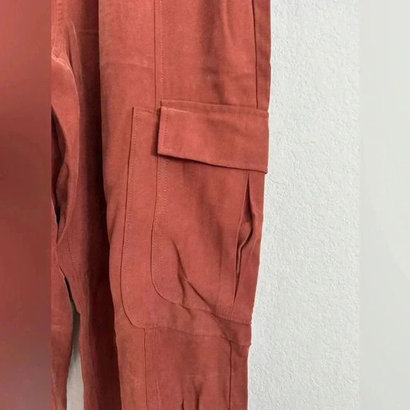 INC International Concepts High Rise Jogger/Cargo pants - Picture 4 of 9